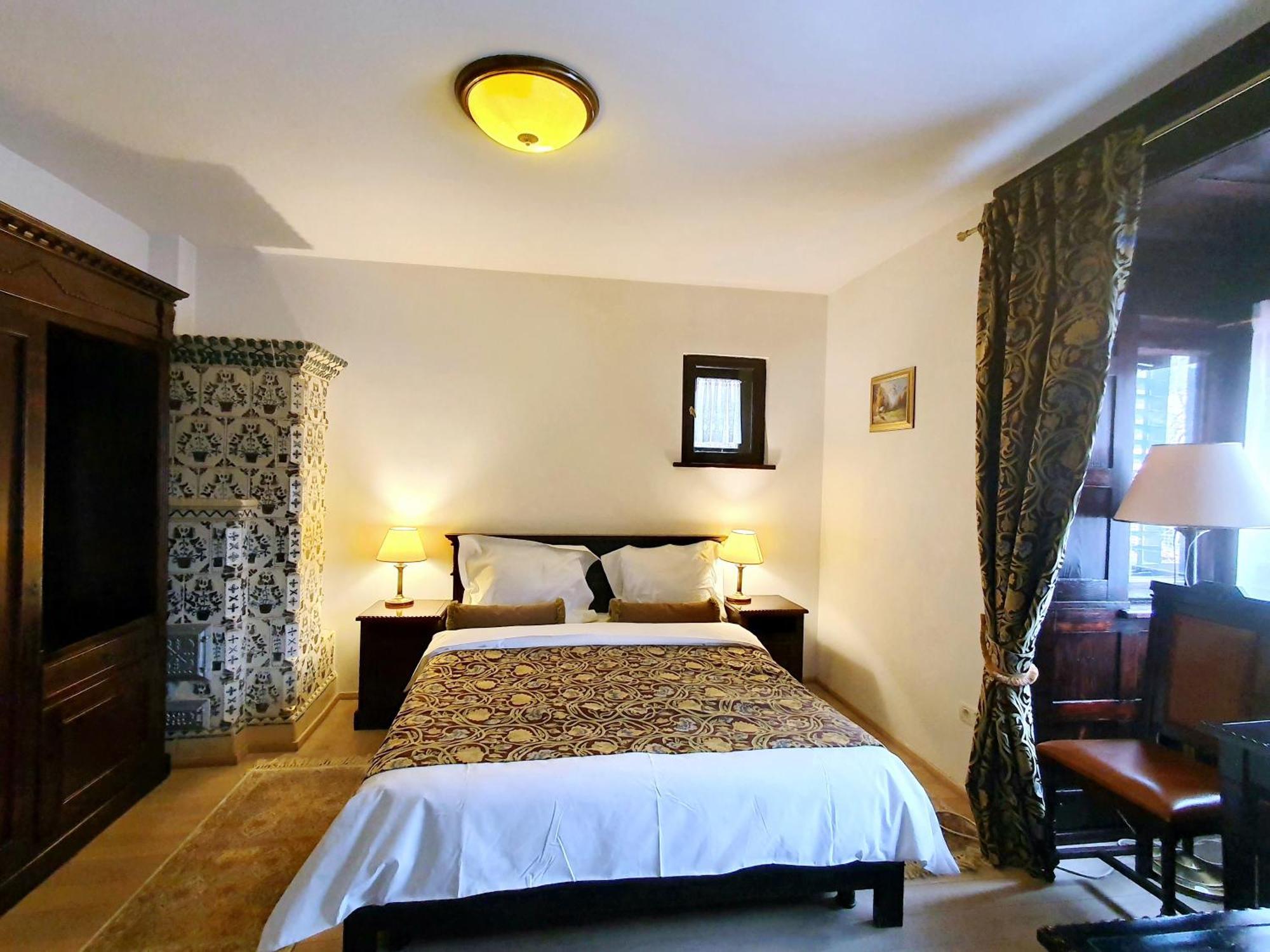 Vila Leonida - Resort Leonida Busteni Bagian luar foto