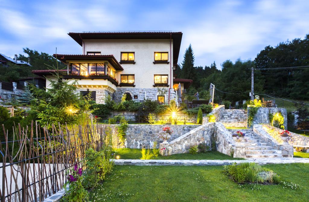 Vila Leonida - Resort Leonida Busteni Bagian luar foto